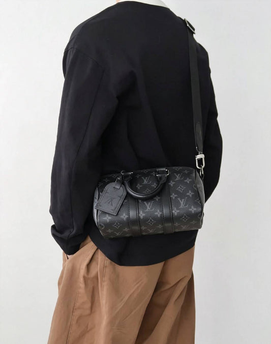 トレンドのルイ・ヴィトンバッグ(ユニセックススタイル)031