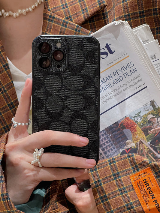 クラシック iPhone ケース ブラック -QB240402