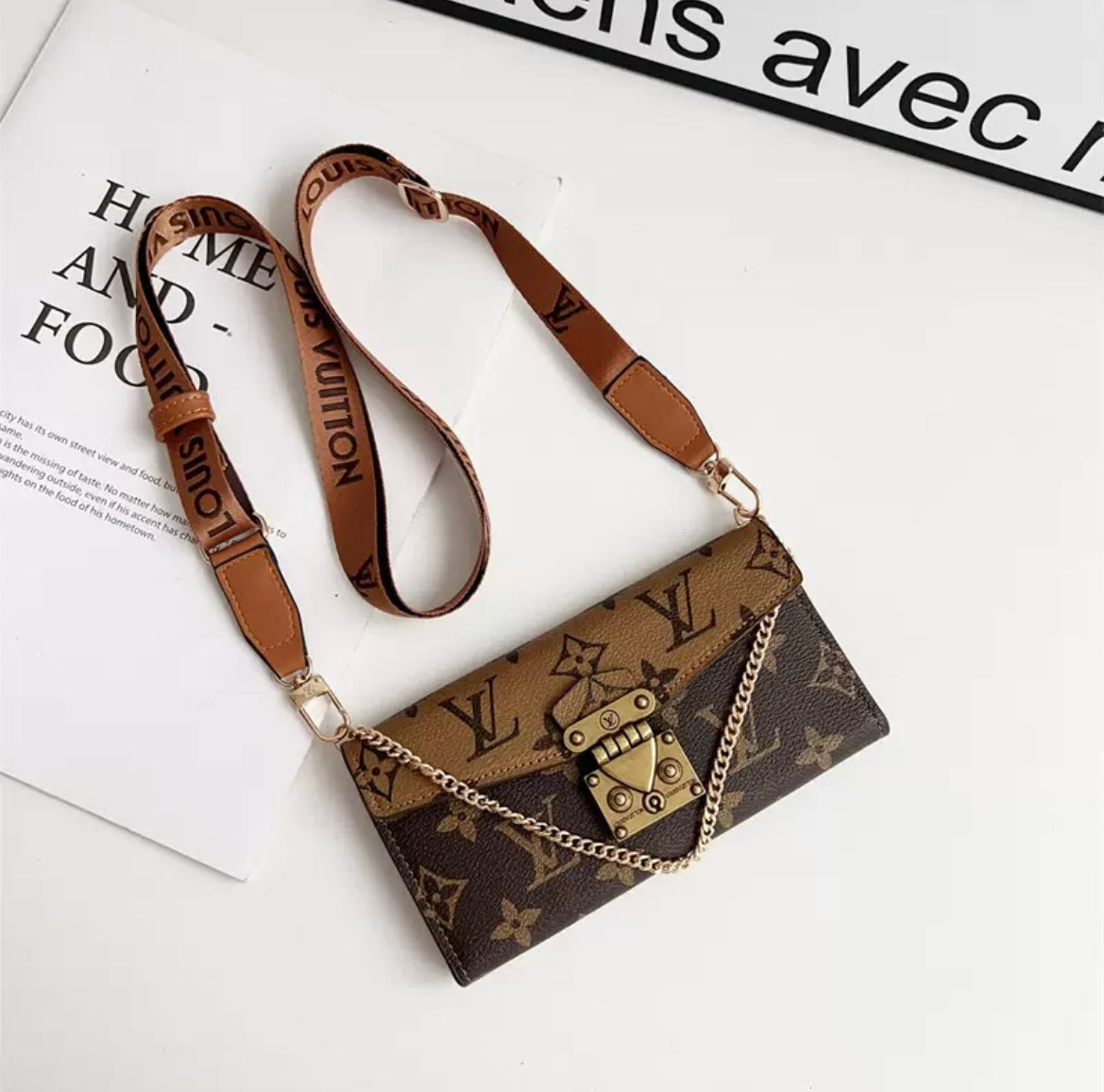 Luxury Tri-Fold Wallet iPhone 17 PM Case