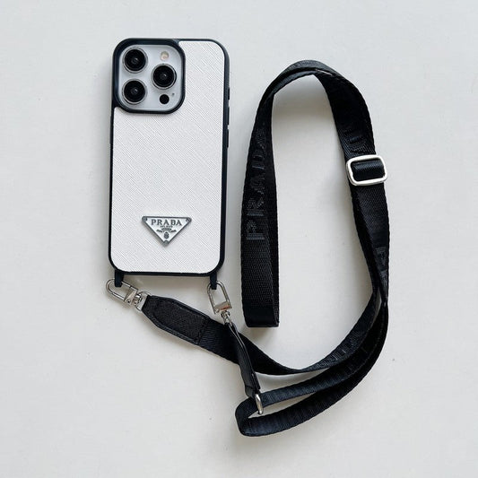 ラグジュアリーなクロスボディレザーiPhoneケース
