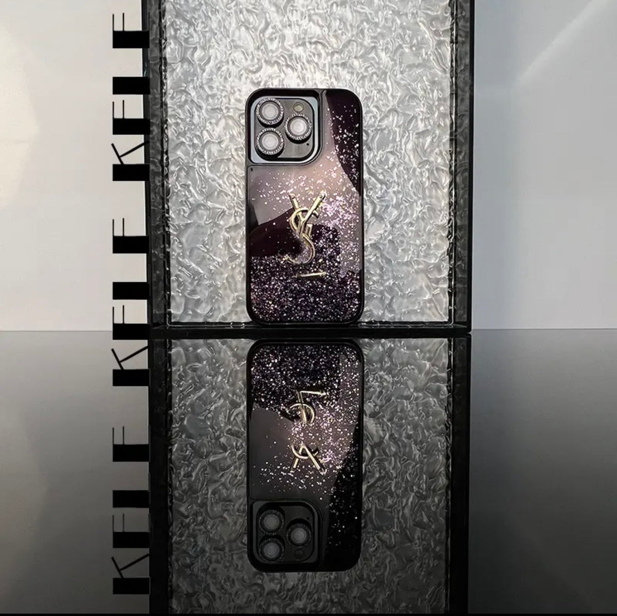 Pouzdro na iPhone 2025 New Trends Shine x Mono