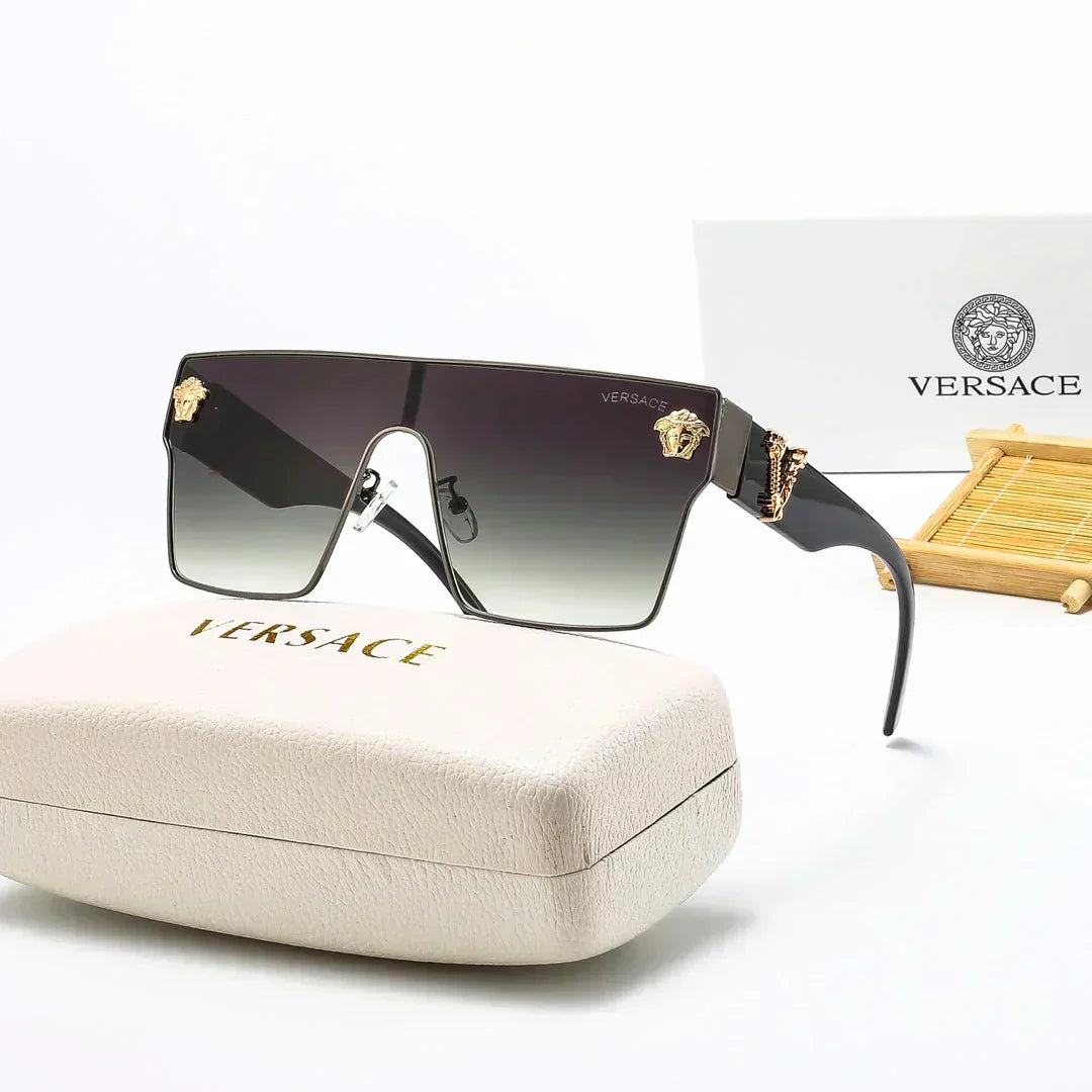 Lunettes De Soleil Couple Chaud
