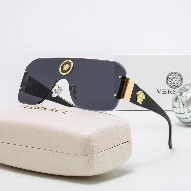 Occhiali da sole alla moda B20