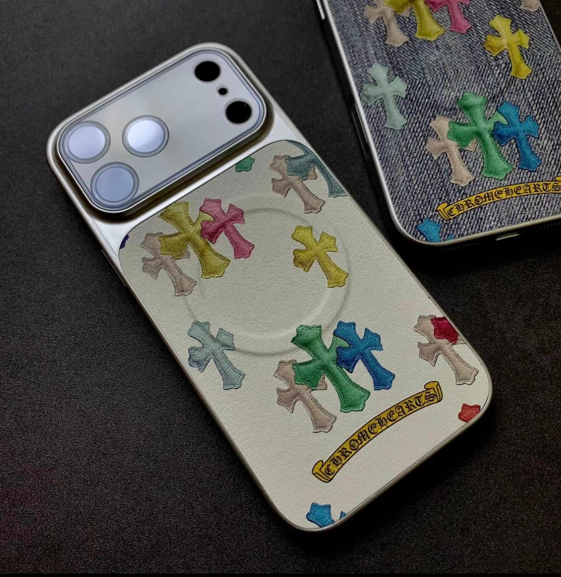Luxury Monogram iPhone 17 Case