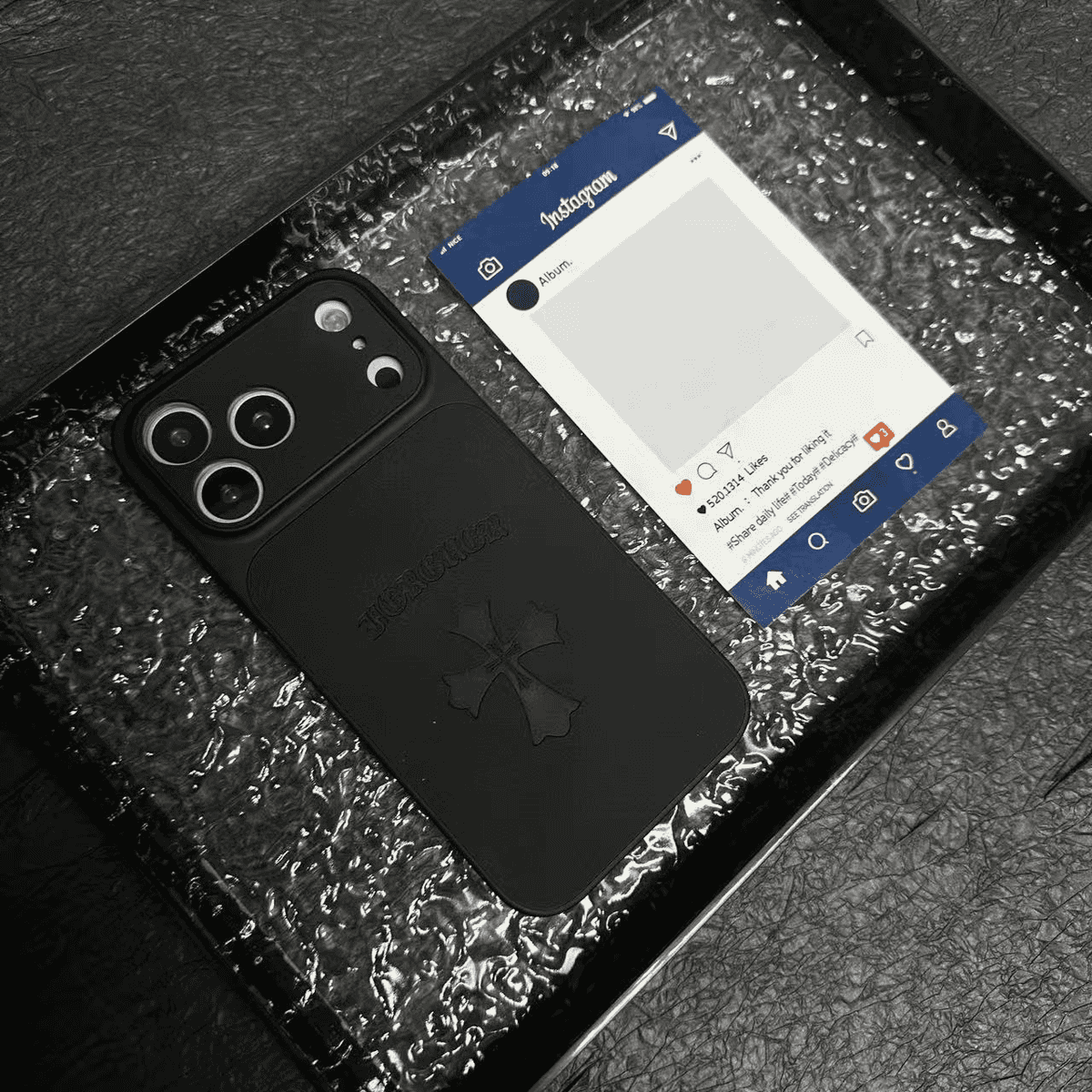 Étui pour iPhone en cuir avec croix Chrome Hearts