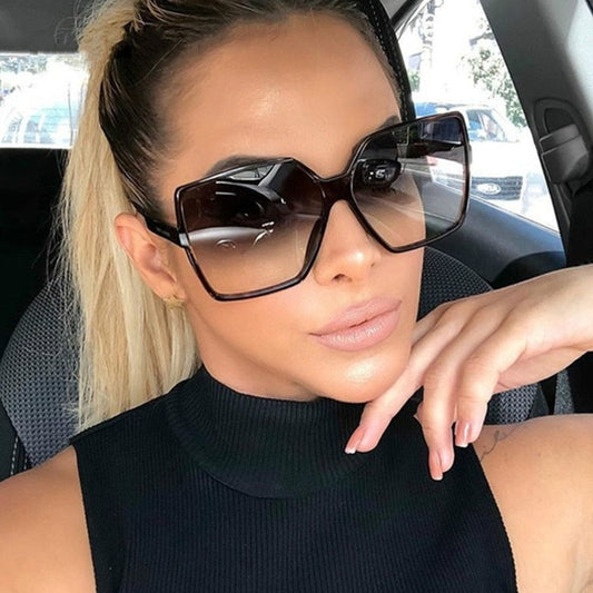 Higody Fashion Dam Oversize Solglasögon Gradient Plast Märkesdesigner Solglasögon för kvinnor UV400 lentes de sol mujer