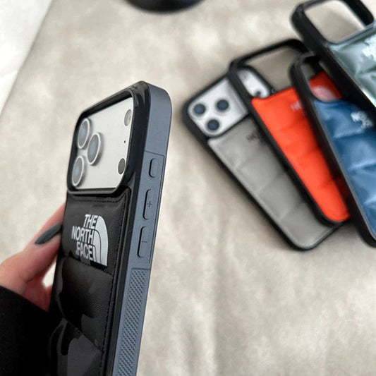 パファースタイルの衝撃吸収保護iPhoneケース