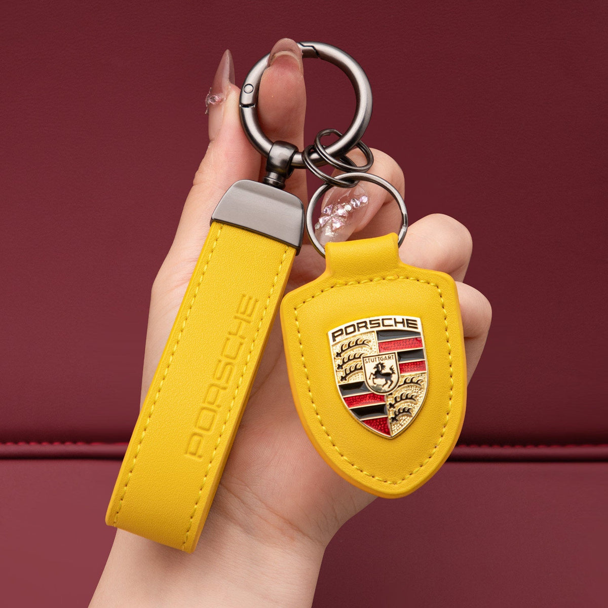 Originální kožená klíčenka Porsche